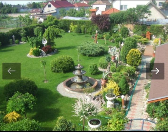 Penzion Lea Diakovce Exterior foto