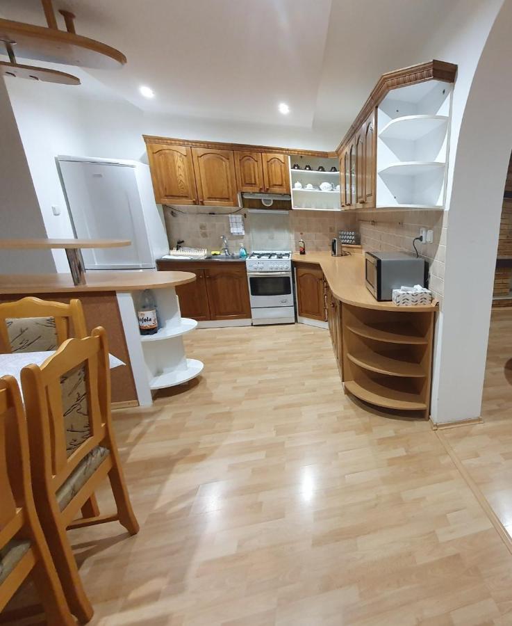 Penzion Lea Diakovce Exterior foto