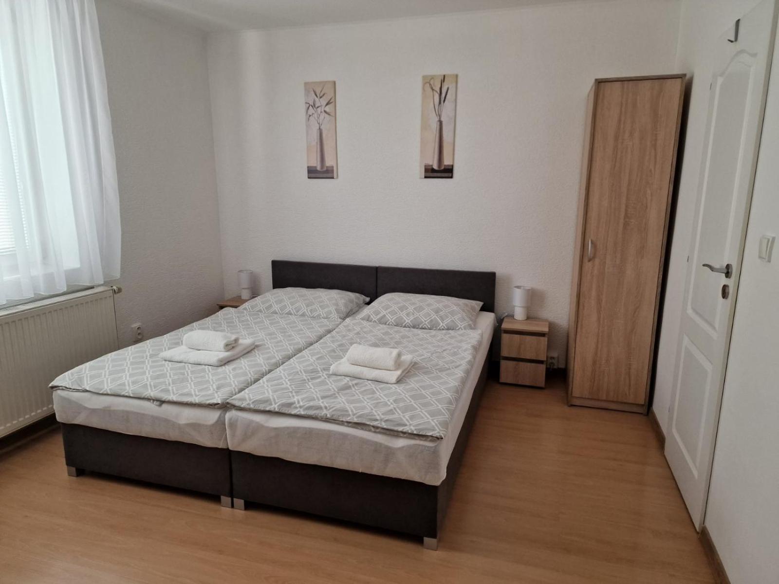 Penzion Lea Diakovce Exterior foto